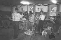 Foto von einer der ersten Orchesterproben im Gasthof Jung